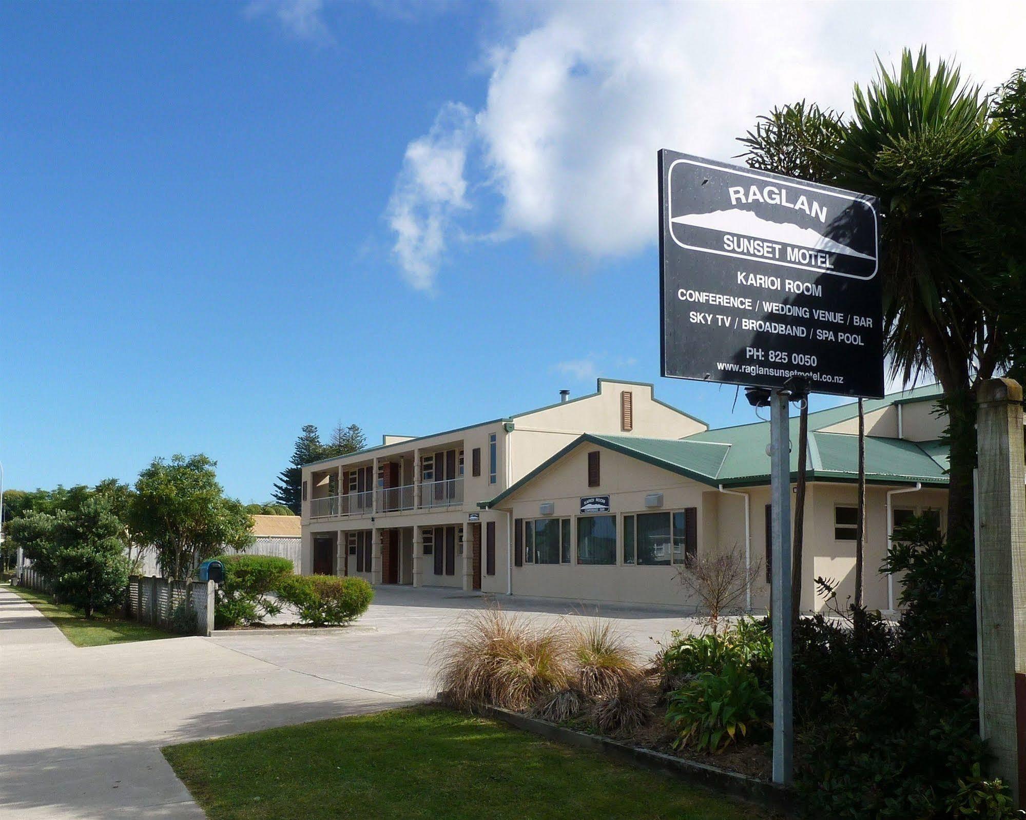 Raglan Sunset Motel And Conference Venue Dış mekan fotoğraf